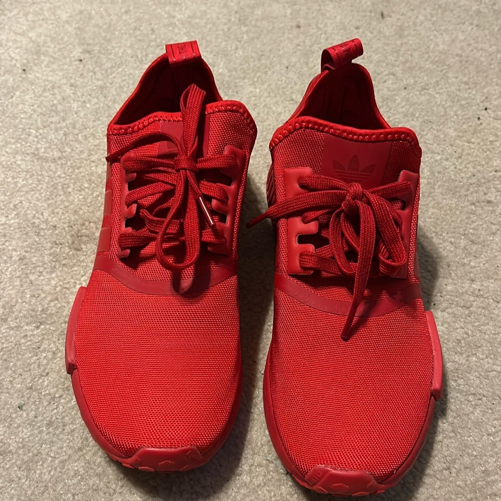 Mens Adidas NMD RI size 9 never worn